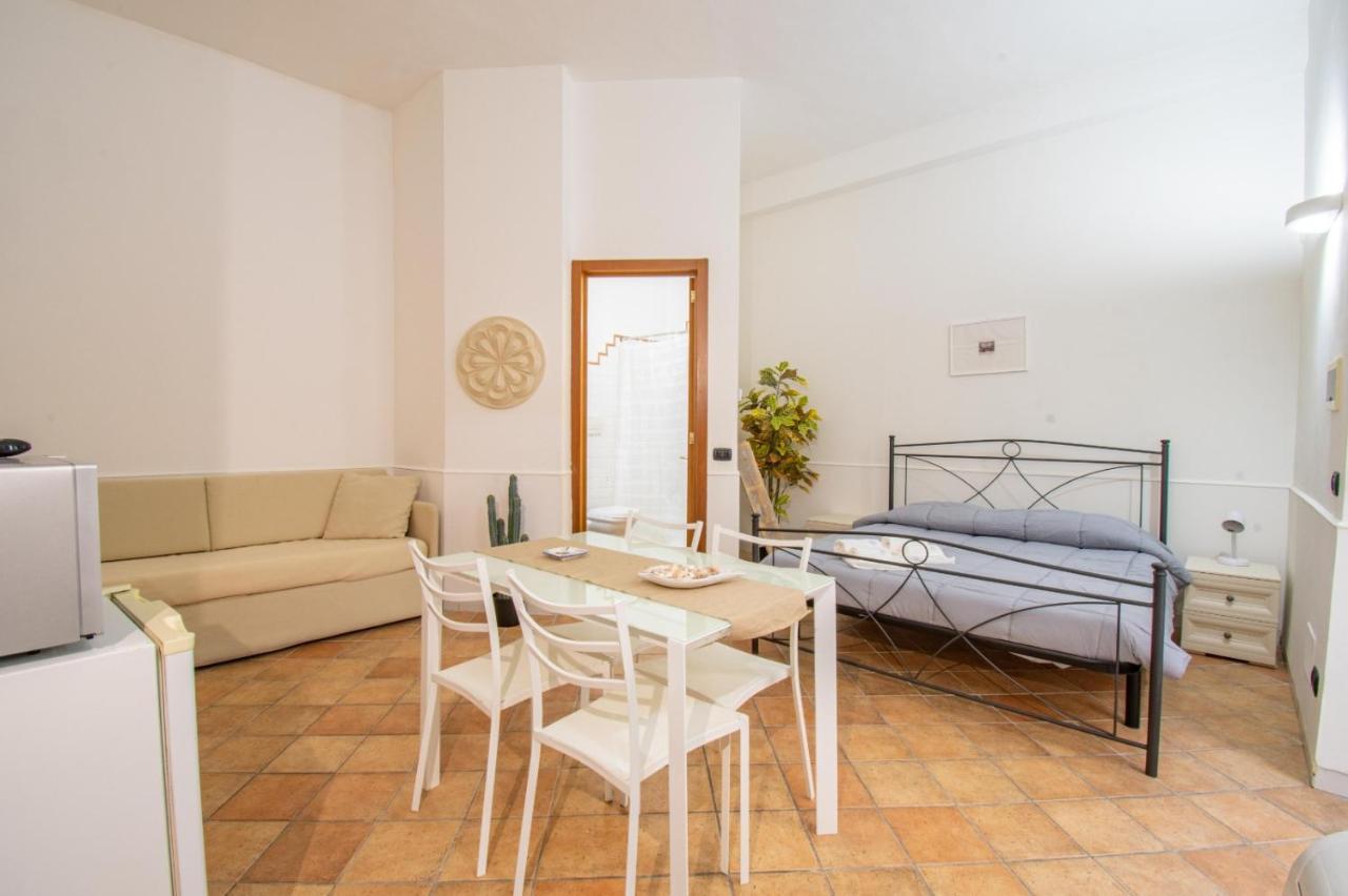 Le Case Di Glamour Lecce Esterno foto